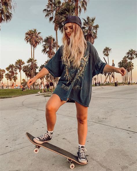 skater girl look